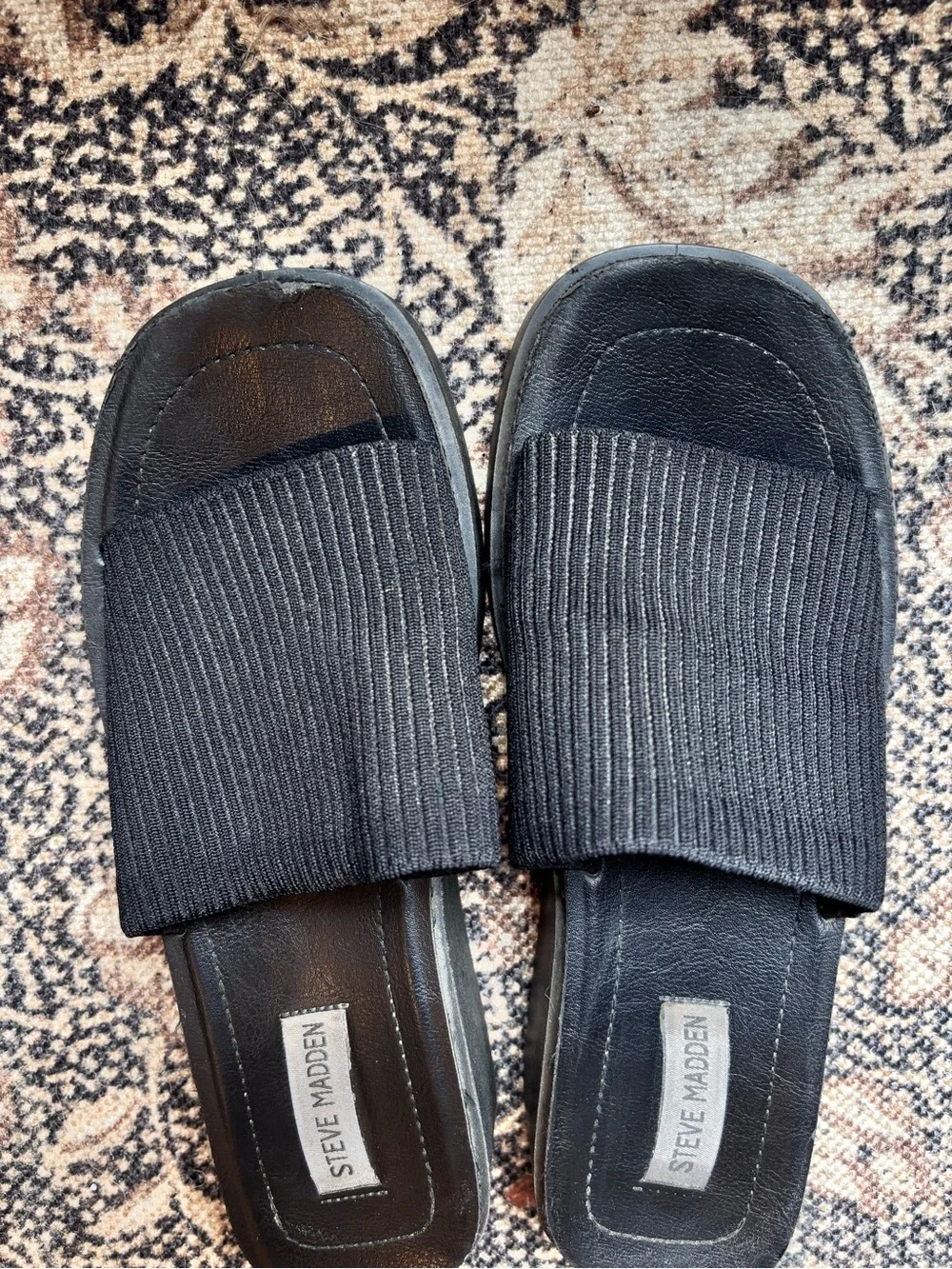 Steve Madden Black Ribbed Slide Sandals with Leather Footbed